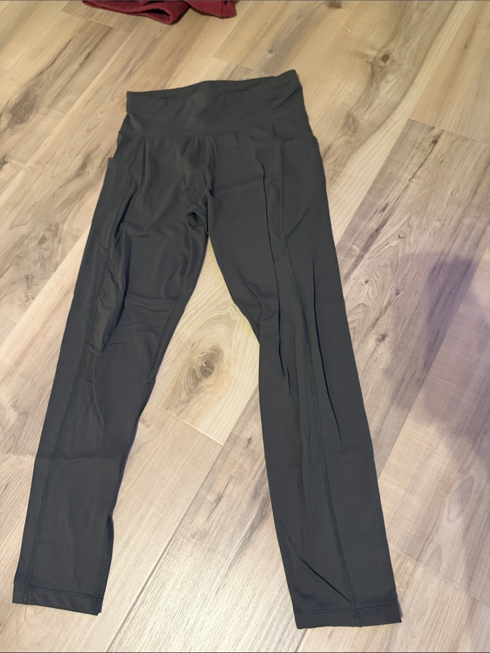 size medium aeropostale grey leggings